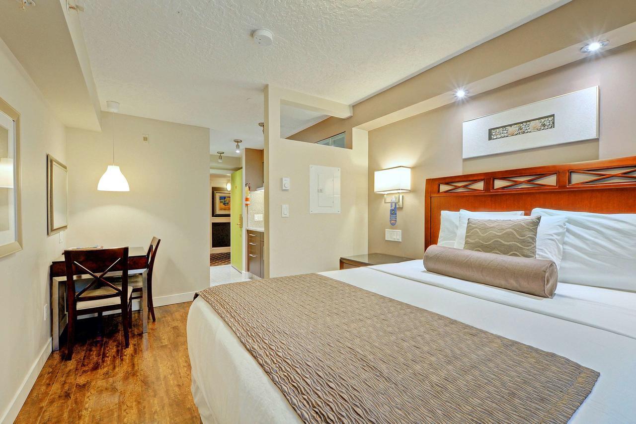 Red Lion Inn And Suites Victoria Dış mekan fotoğraf