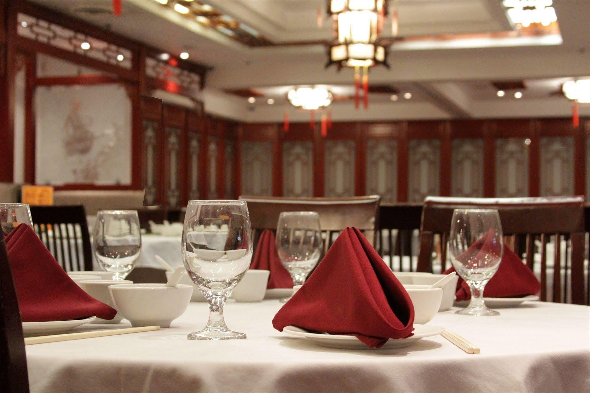 Red Lion Inn And Suites Victoria Dış mekan fotoğraf