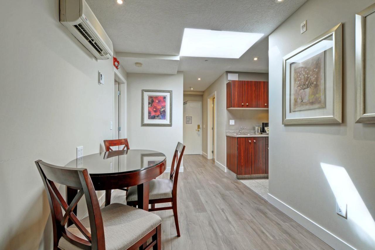Red Lion Inn And Suites Victoria Dış mekan fotoğraf
