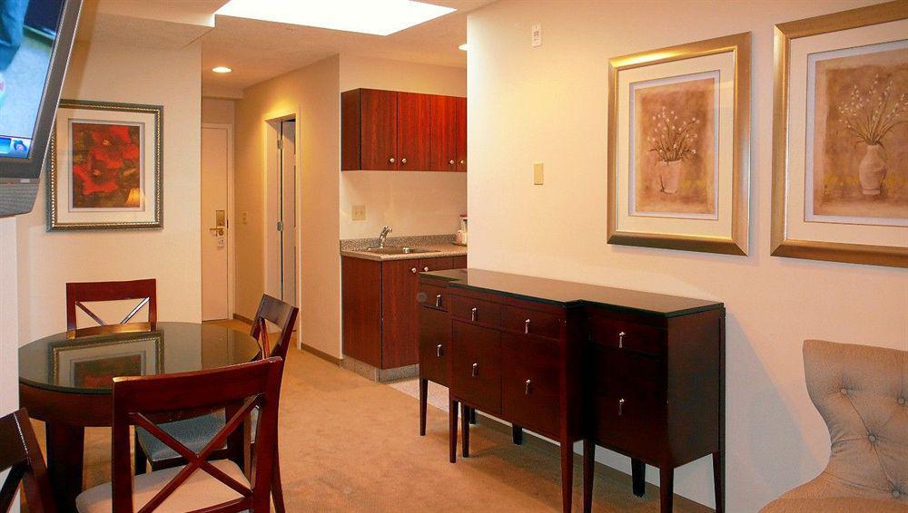Red Lion Inn And Suites Victoria İç mekan fotoğraf